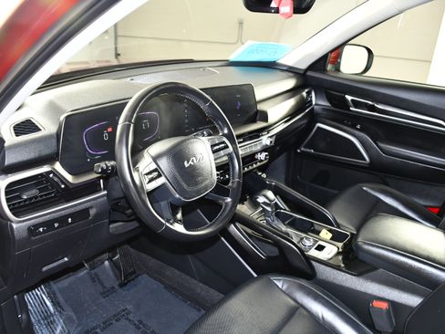 Used 2023 Kia Telluride S w/ S Sunroof Package AWD/4WD image 2