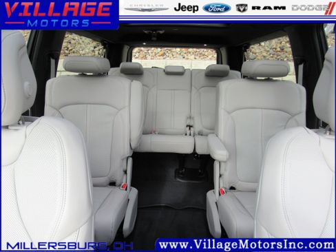 New 2026 Jeep Grand Wagoneer L image 16