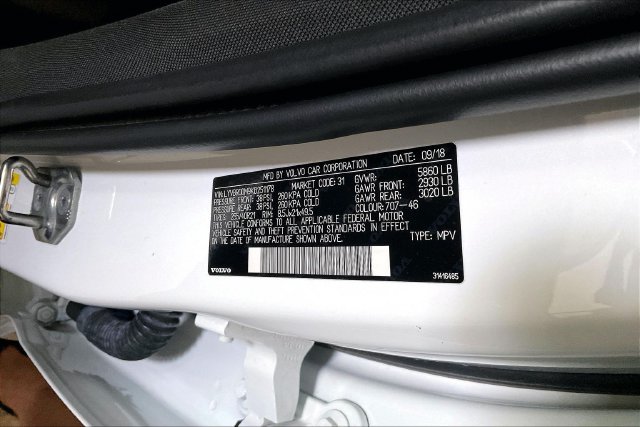 Used 2019 Volvo XC60 T8 R-Design w/ Advanced Package AWD/4WD image 37