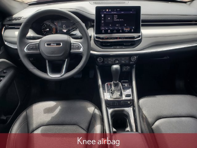 Used 2024 Jeep Compass Limited AWD/4WD image 33