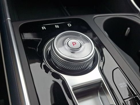 New 2026 Kia Carnival SX Prestige FWD image 16