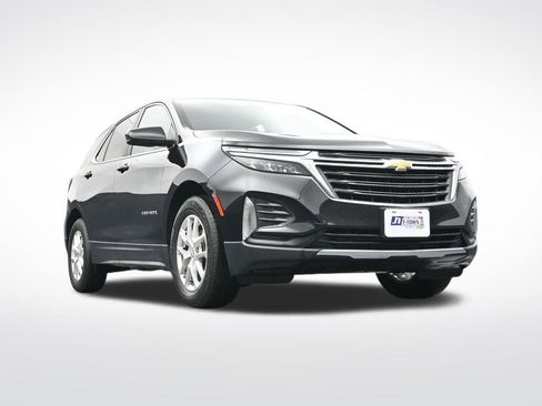 Used 2023 Chevrolet Equinox LT image 43