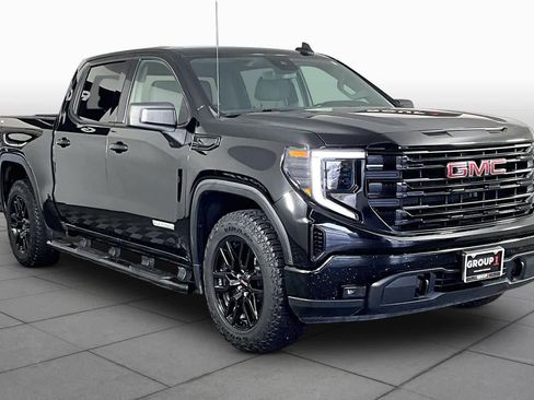 Used 2023 GMC Sierra 1500 Elevation AWD/4WD image 3
