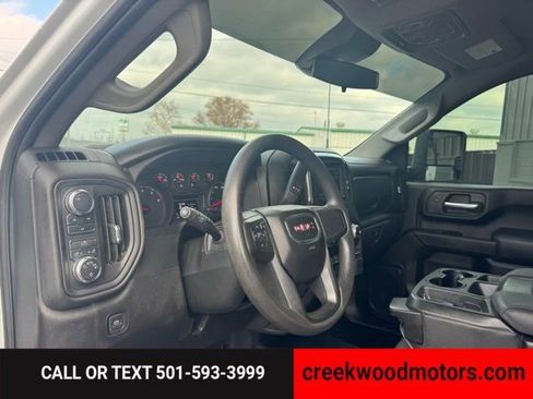 Used 2024 GMC Sierra 3500 Pro image 5