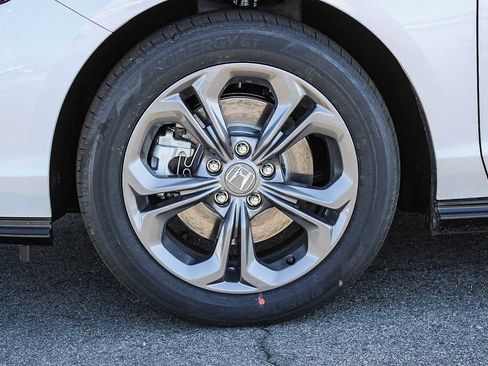 New 2026 Honda Accord EX-L image 9