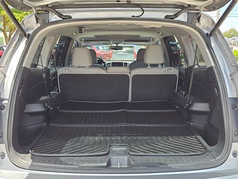 Used 2018 Honda Pilot EX-L image 12