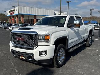 Used 2017 GMC Sierra 2500 Denali w/ Duramax Plus Package video 2
