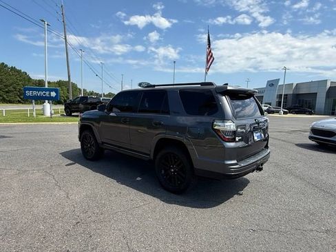 Used 2020 Toyota 4Runner Nightshade AWD/4WD image 4