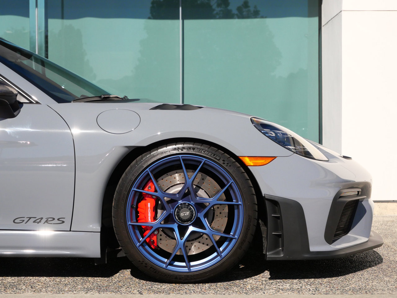 Used 2023 Porsche 718 Cayman GT4 RS w/ Weissach Package RWD image 12