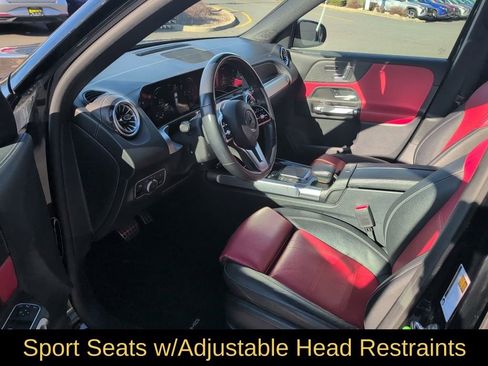 Used 2023 Mercedes-Benz GLB 250 4MATIC image 22