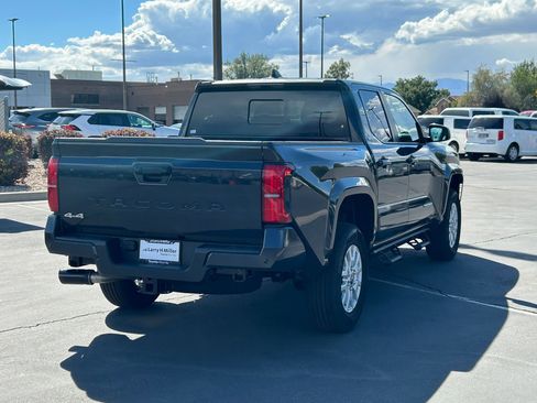 New 2025 Toyota Tacoma SR5 image 5