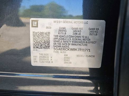 Certified 2019 Buick Enclave Premium FWD image 37