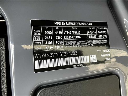 New 2025 Mercedes-Benz Sprinter 2500 image 13