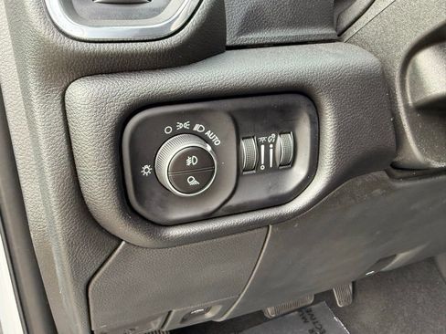 New 2025 RAM 2500 Laramie image 16