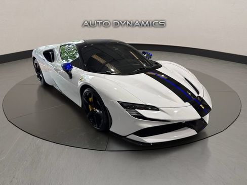 Used 2022 Ferrari SF90 Stradale AWD/4WD image 3
