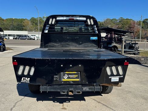 Used 2022 Ford F250 XL w/ Power Equipment Group image 6