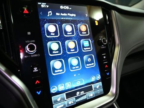 Certified 2025 Subaru Outback Premium w/ Popular Package #1A image 33