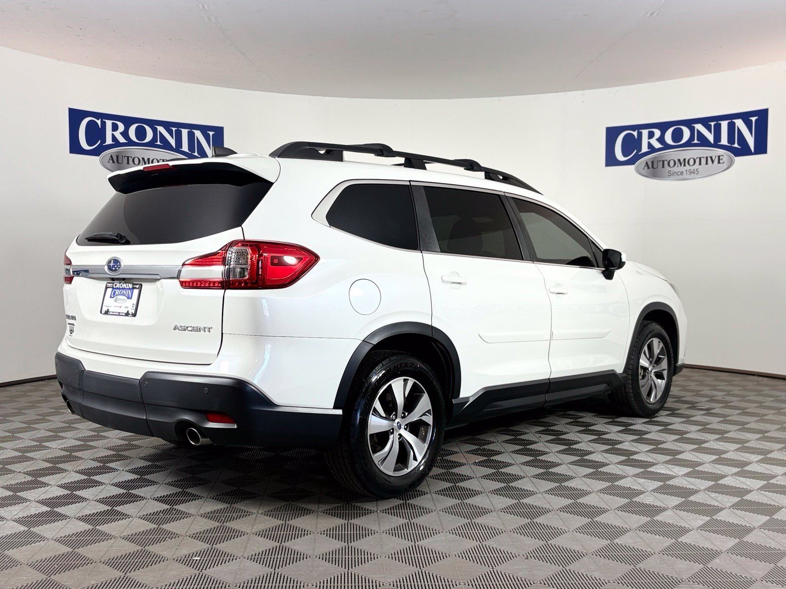Used 2021 Subaru Ascent Premium w/ Convenience Package AWD/4WD image 28
