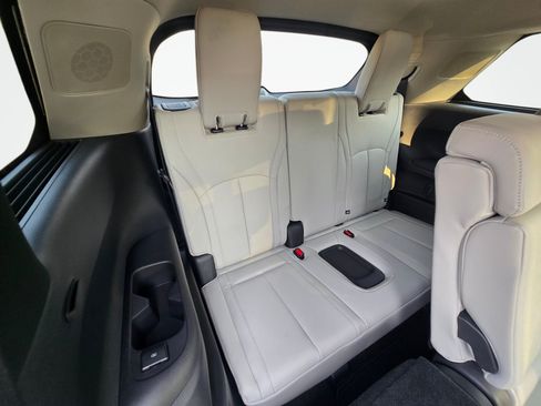 New 2026 INFINITI QX60 Luxe w/ Cargo Package AWD/4WD image 24