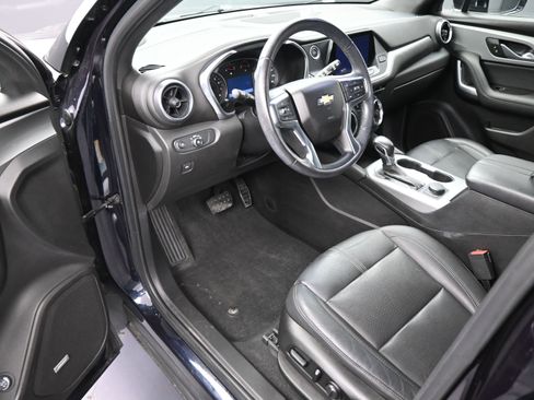 Certified 2020 Chevrolet Blazer LT w/ Sound & Technology Package image 12