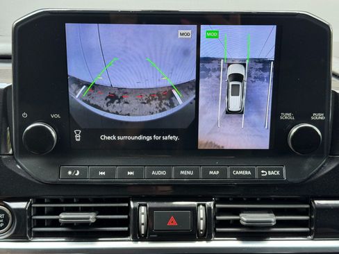 Used 2023 Nissan Pathfinder SL FWD image 25