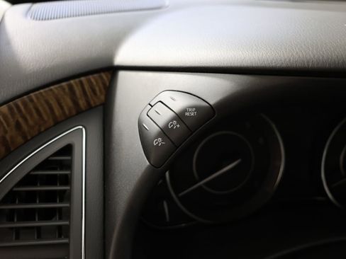 Used 2019 Nissan Armada SL w/ Premium Package image 58