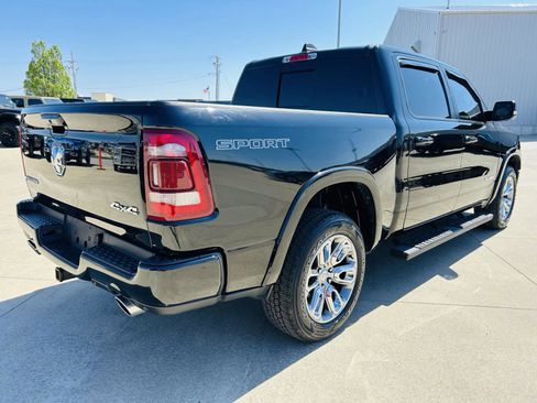 Used 2022 RAM 1500 Laramie AWD/4WD image 39