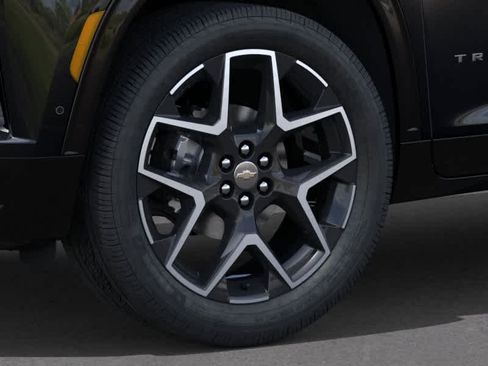 New 2026 Chevrolet Traverse High Country FWD image 9