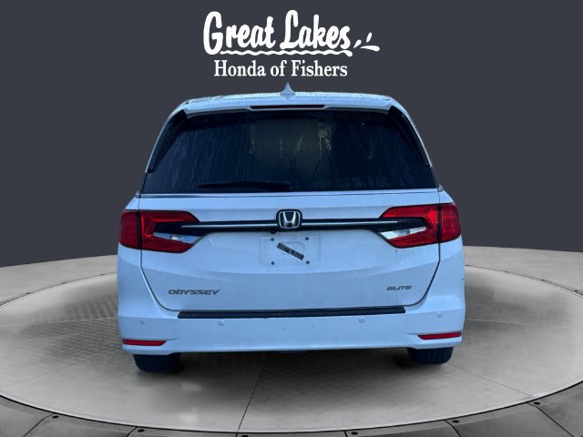 Used 2024 Honda Odyssey Elite image 4