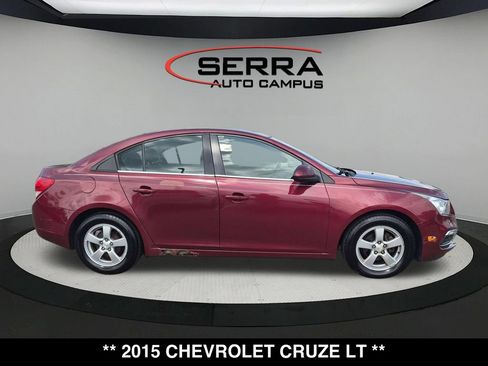 Used 2015 Chevrolet Cruze LT FWD image 12