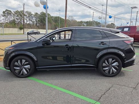 Used 2023 Nissan Ariya FWD image 4