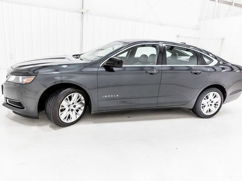 Used 2018 Chevrolet Impala LS FWD image 3