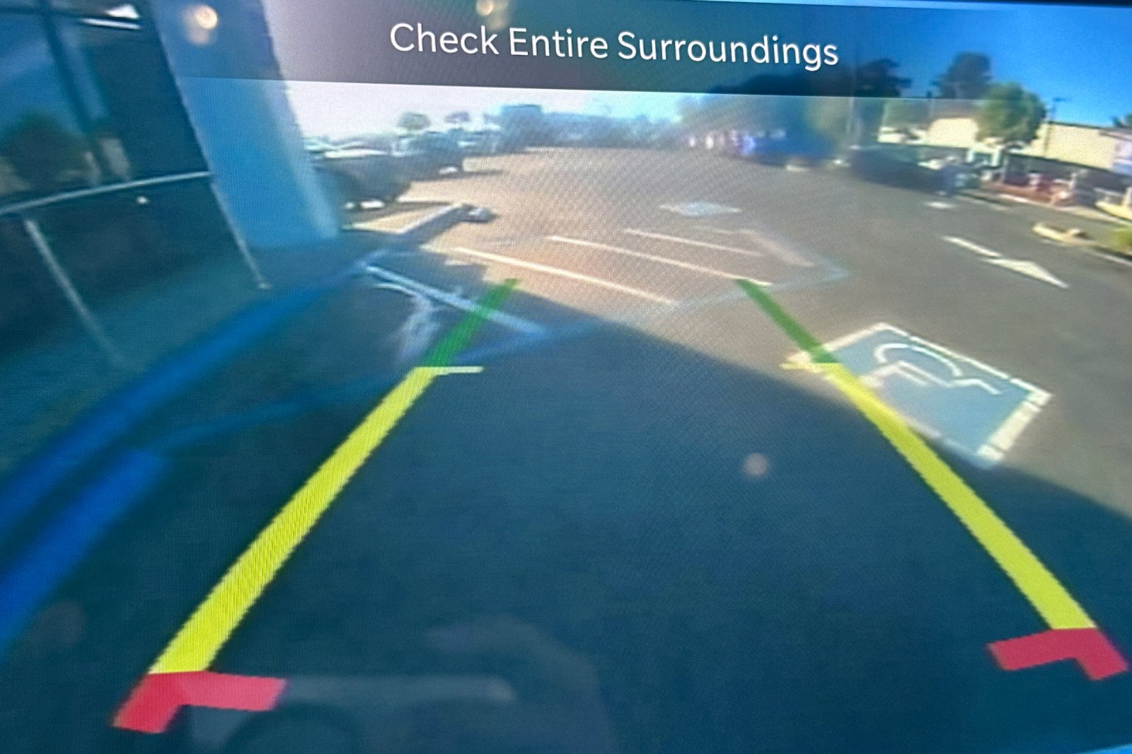 Certified 2023 Chrysler Pacifica Touring-L FWD image 19