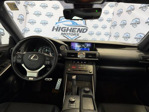 Used 2019 Lexus IS 300 F Sport w/ F Sport Package image 29