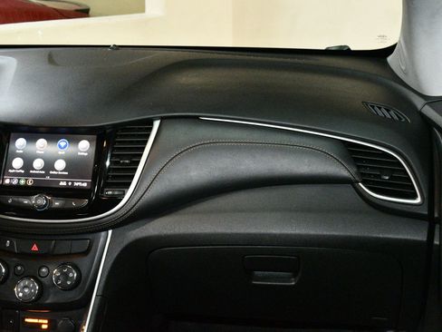 Used 2021 Chevrolet Trax LS w/ Tint and Cruise Package image 24