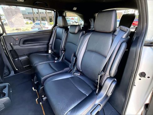 Used 2023 Honda Odyssey Sport image 18