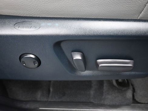 Used 2018 Toyota Tundra Limited image 45