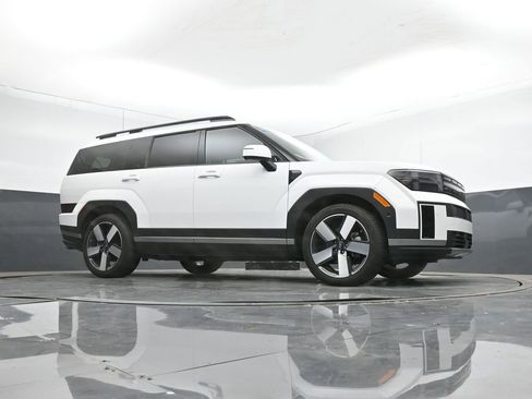 Used 2025 Hyundai Santa Fe Limited image 51