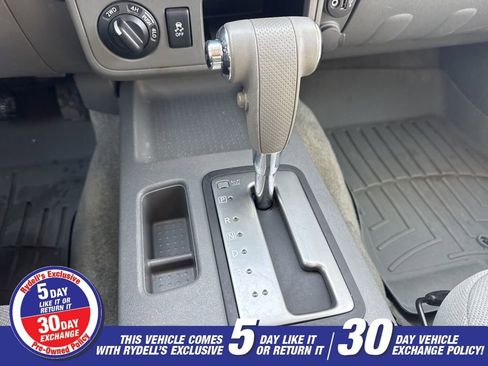 Used 2017 Nissan Frontier SV image 18