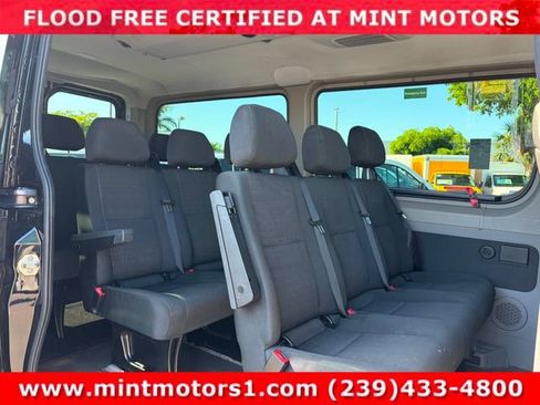 Used 2016 Mercedes-Benz Sprinter 2500 image 12