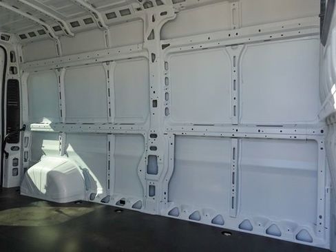 New 2026 RAM ProMaster 3500 w/ Convenience Group image 24