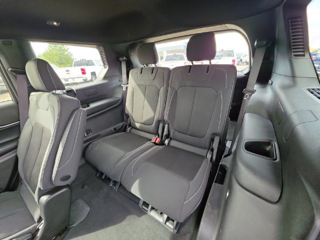 Used 2024 Jeep Grand Cherokee L Laredo w/ Trailer Tow Package AWD/4WD image 28