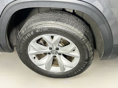 Used 2019 Volkswagen Atlas SE image 11