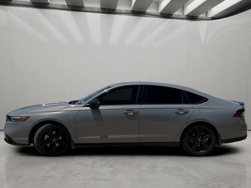 Used 2024 Honda Accord Sport image 2