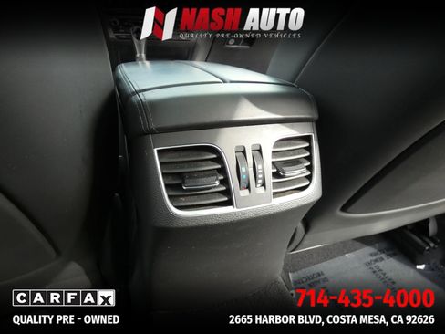 Used 2015 Hyundai Genesis 3.8 w/ Option Group 03 RWD image 46