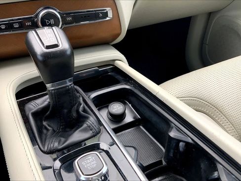 Used 2018 Volvo XC90 T6 Inscription w/ Convenience Package AWD/4WD image 30