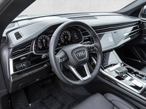 Certified 2025 Audi Q8 Prestige w/ Prestige Package AWD/4WD image 10