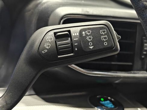 Used 2021 Ford Explorer XLT w/ Equipment Group 202A AWD/4WD image 55