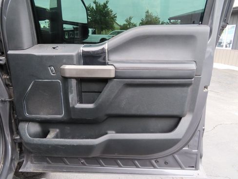 Used 2021 Ford F350 Platinum AWD/4WD image 36