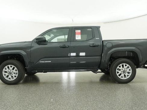 New 2026 Toyota Tacoma SR5 image 32